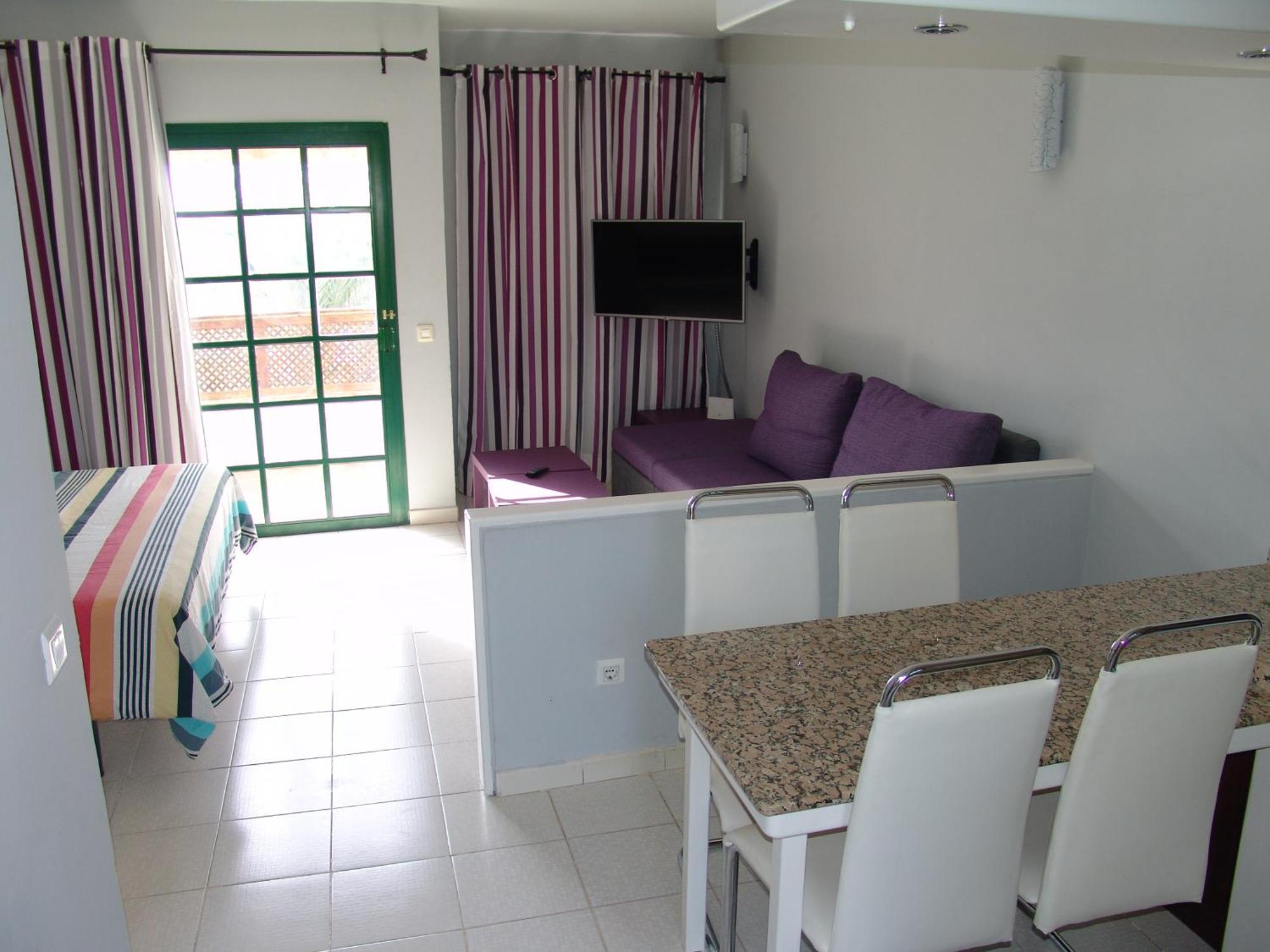 Moderno Apartamento Con Vistas Al Mar Playa Del Aguila  Kültér fotó